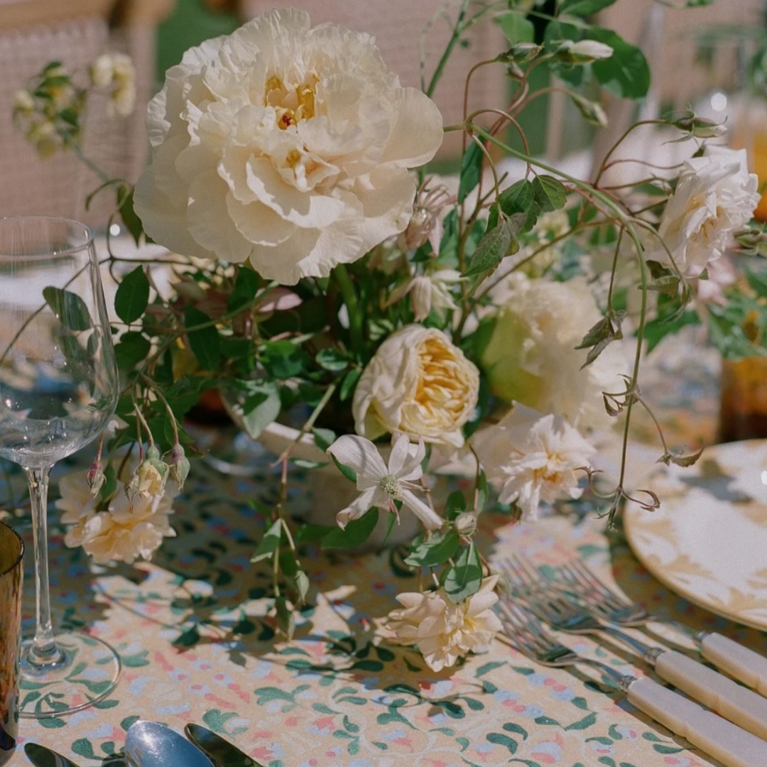 Rent: Aurelia Tablecloth