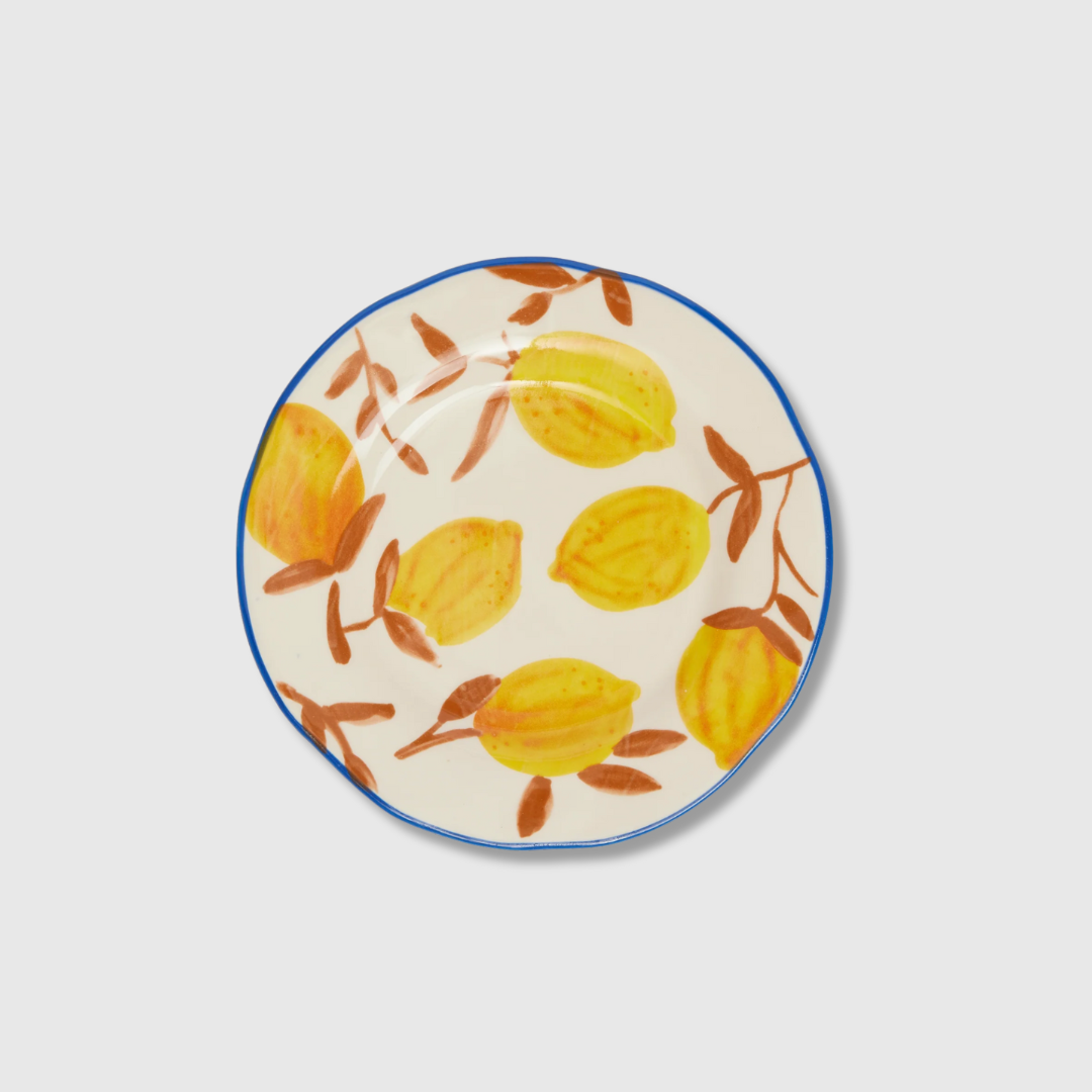 Rent: Mixed Lemon Twig Dessert (22cm)