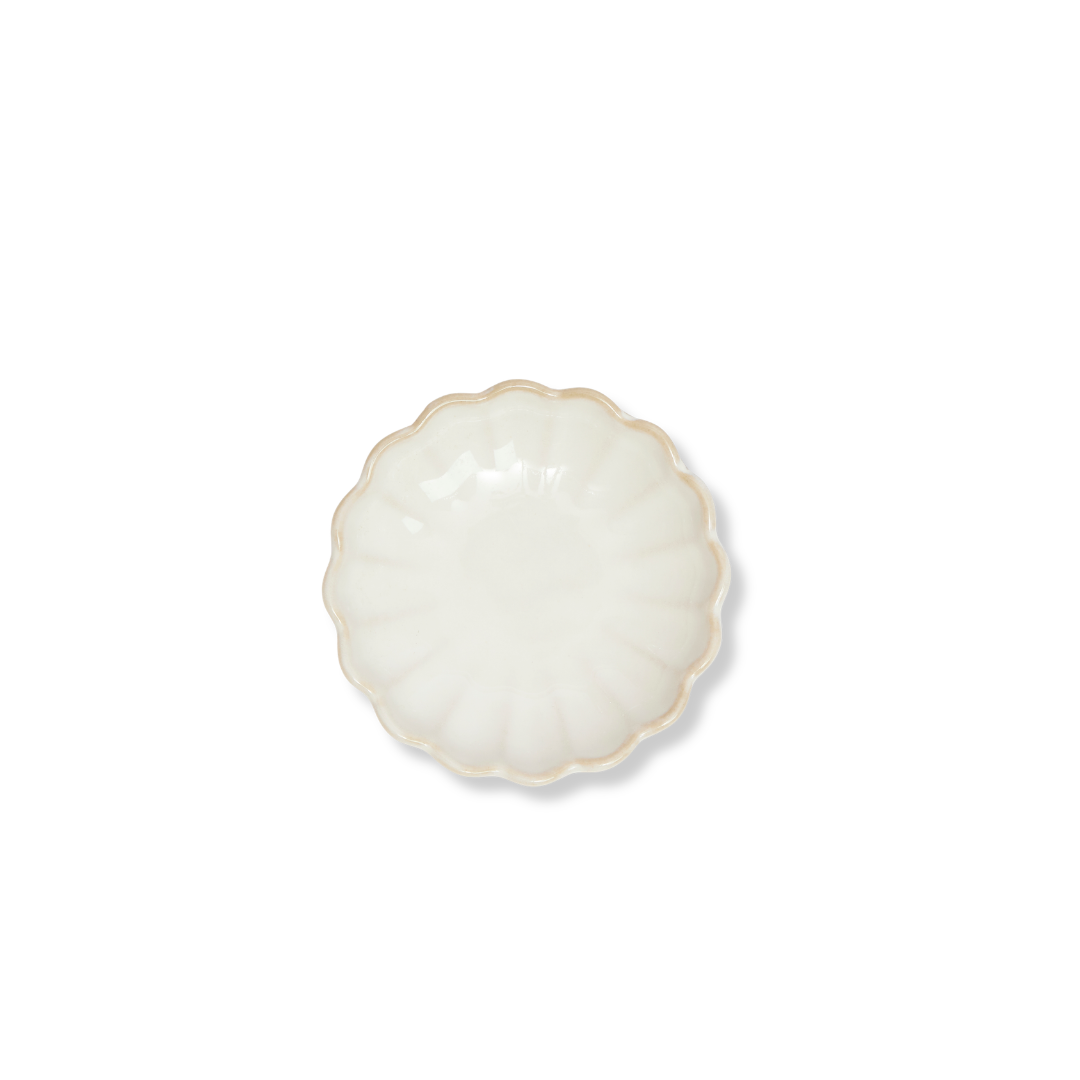 Rent: Shell Butter Dish (9cm)