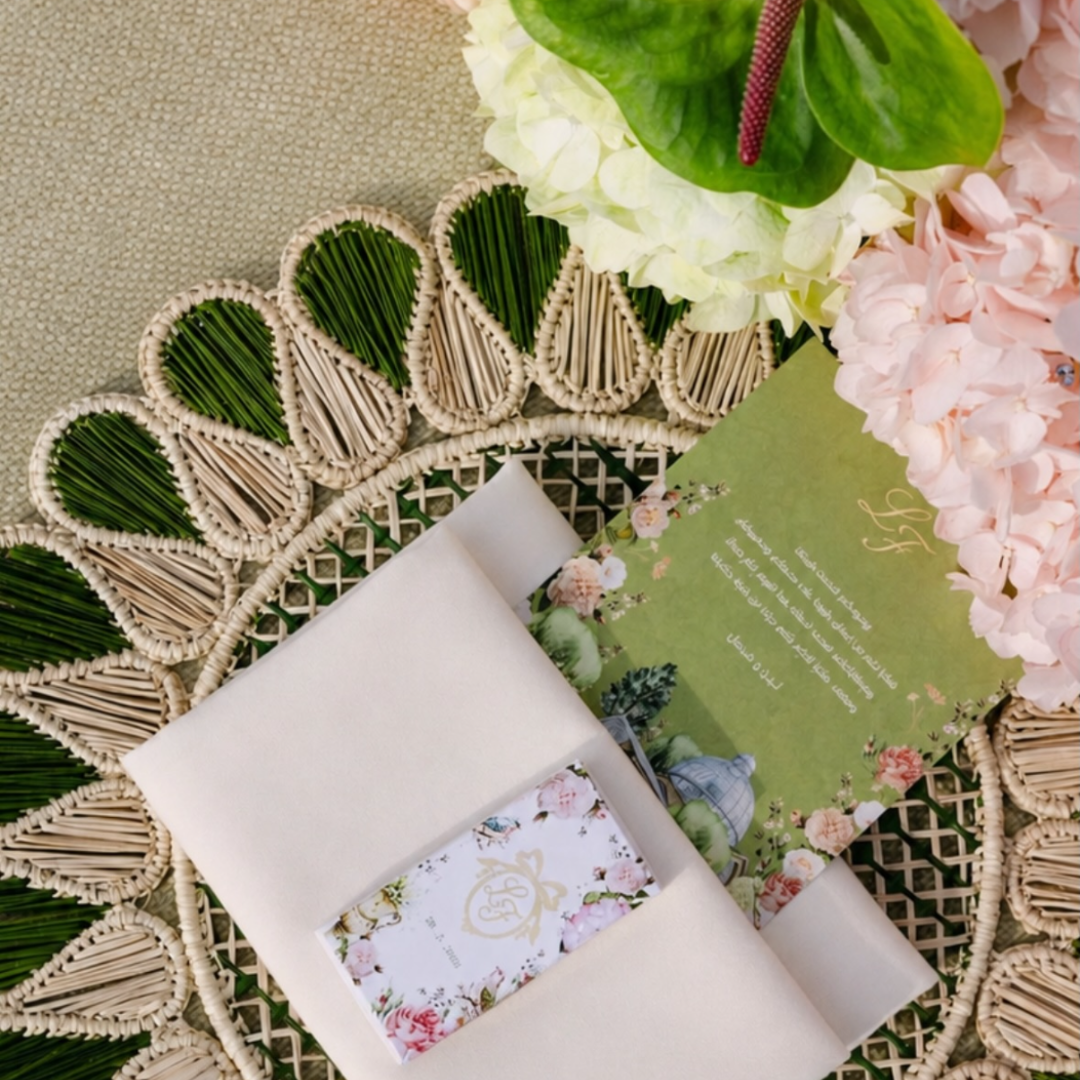 Rent: Willow Handwoven Green Placemat (37cm)