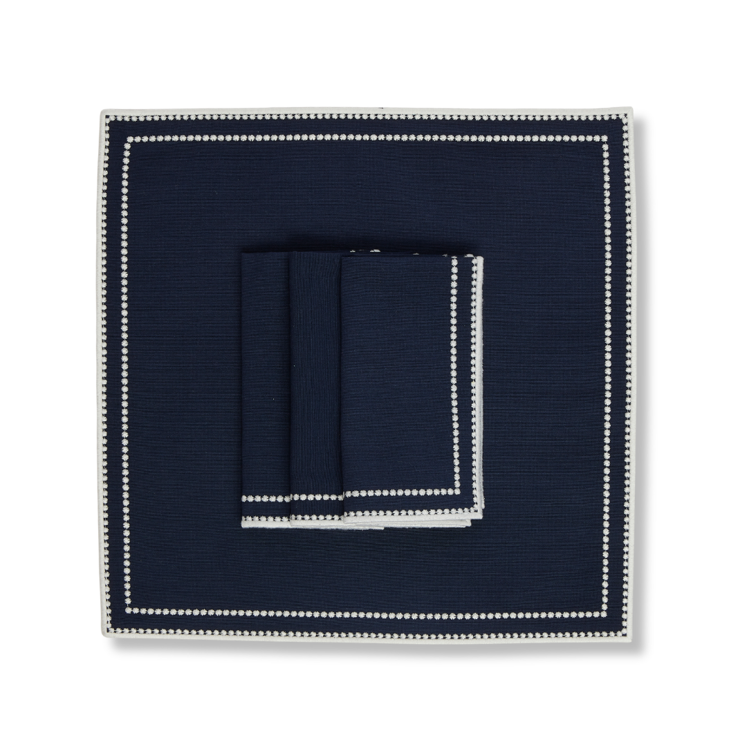 Rent: Abigail Midnight Blue Napkin (40x40cm)