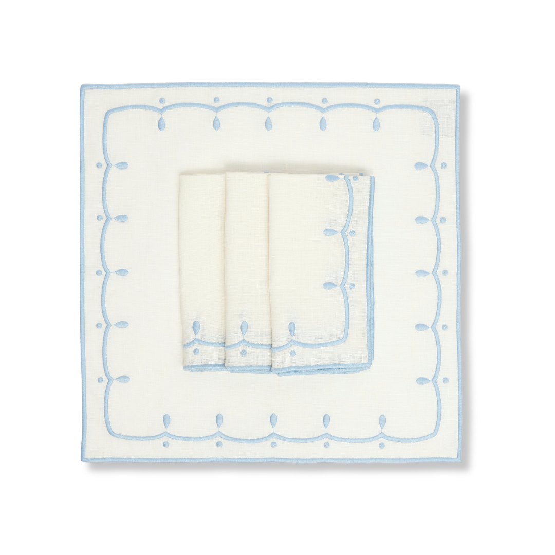 Rent: Peony White & Blue Napkin (40x40cm)