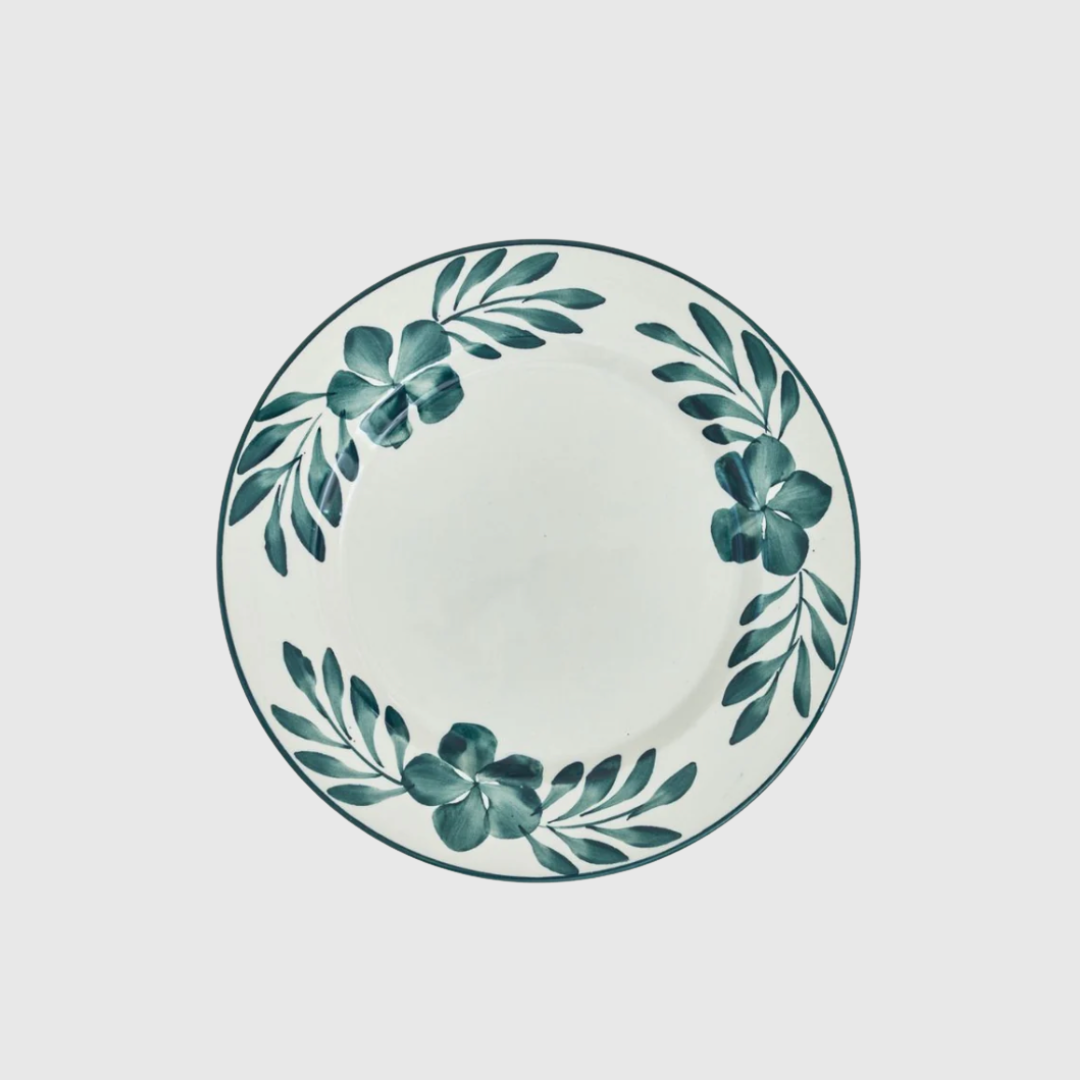 Rent: Amelie Dessert