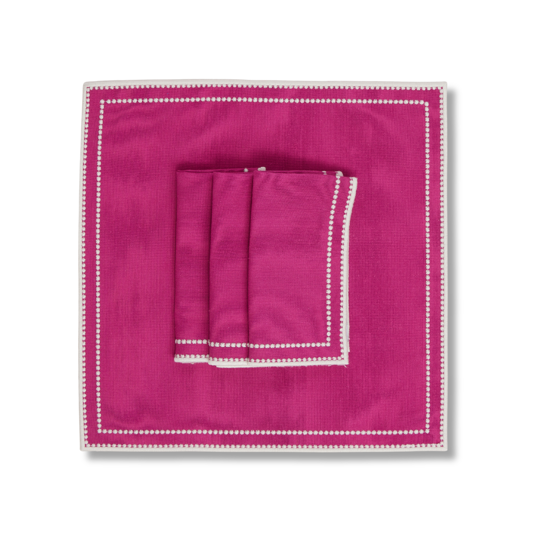 Rent: Abigail Fuchsia Napkin (40x40cm)