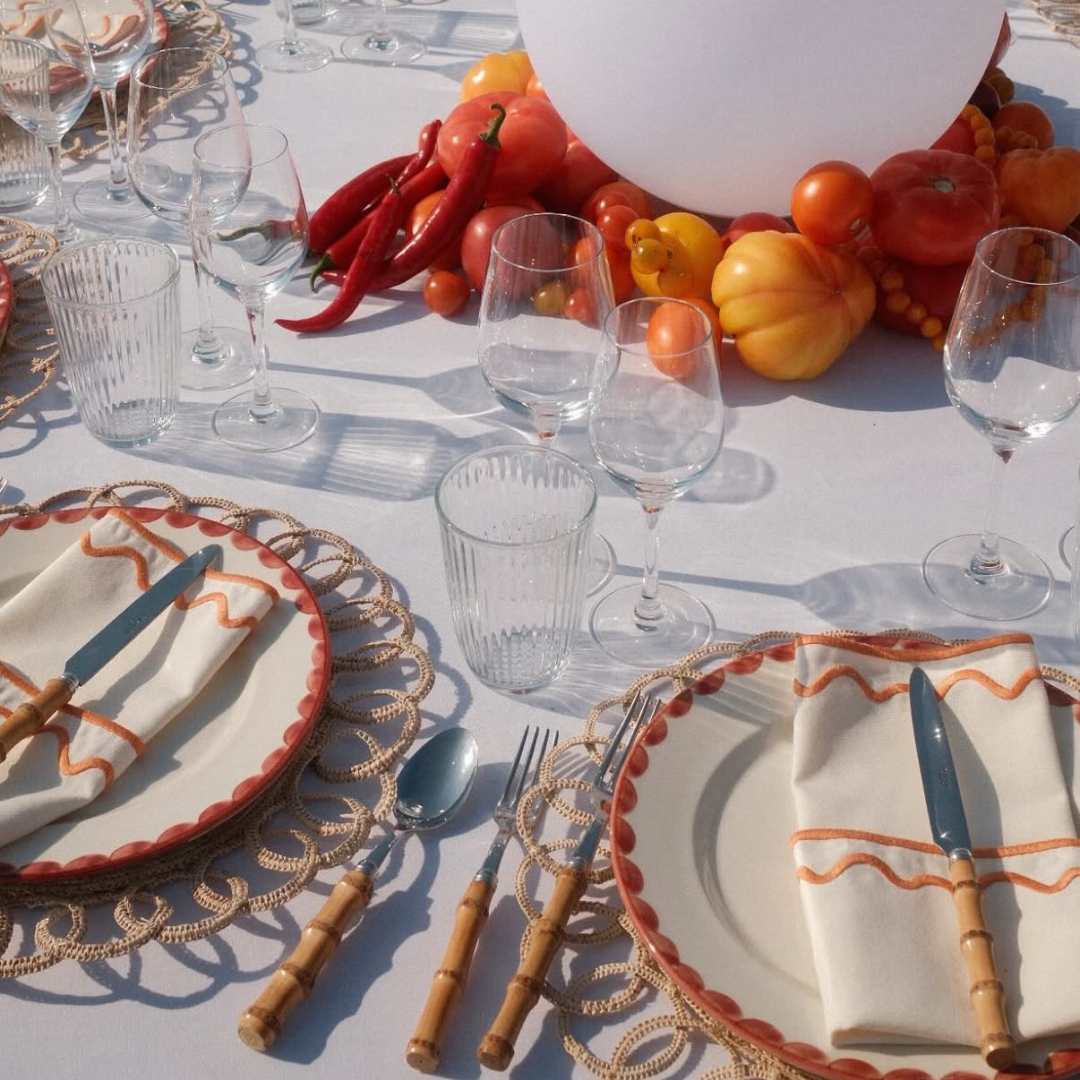 Rent: Paloma Dinner (27.5cm)
