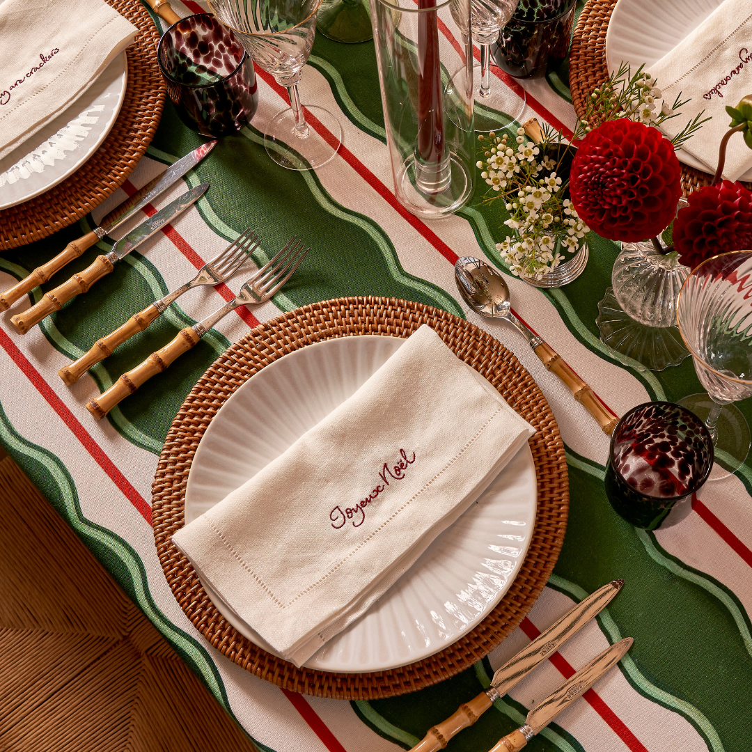 Joyeux Noël Embroidered Napkins (Set of 4)