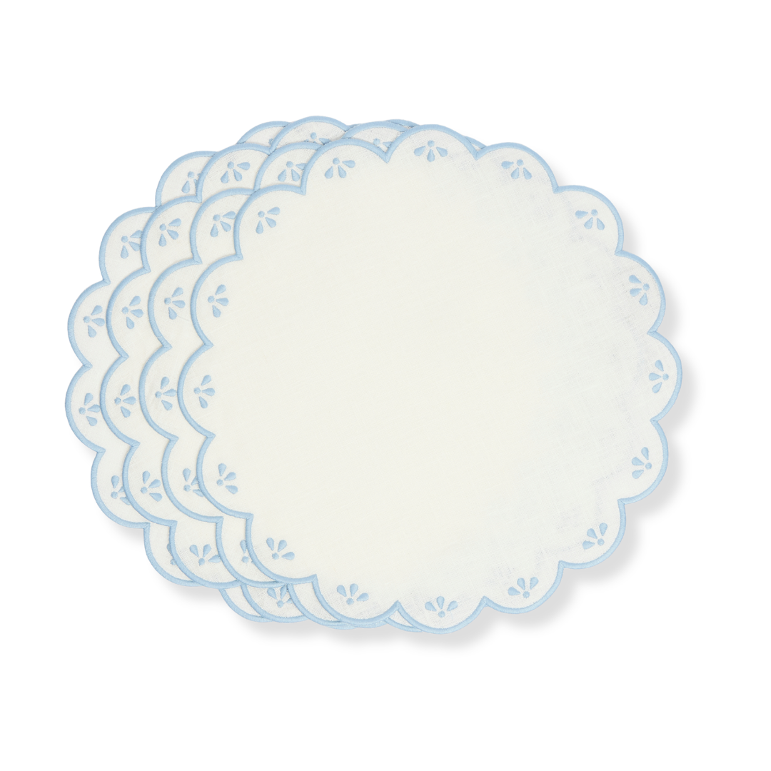 Rent: Peony White & Blue Placemat (40cm)