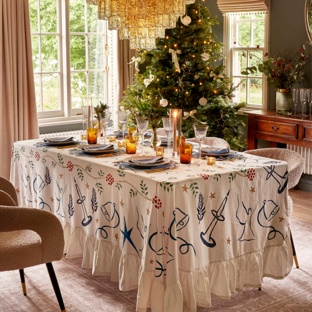 Christmas Handpainted Tablecloth - 180x335cm