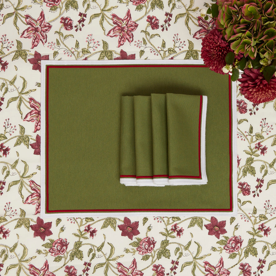Festive Green Napkins and Placemats (set of 4)