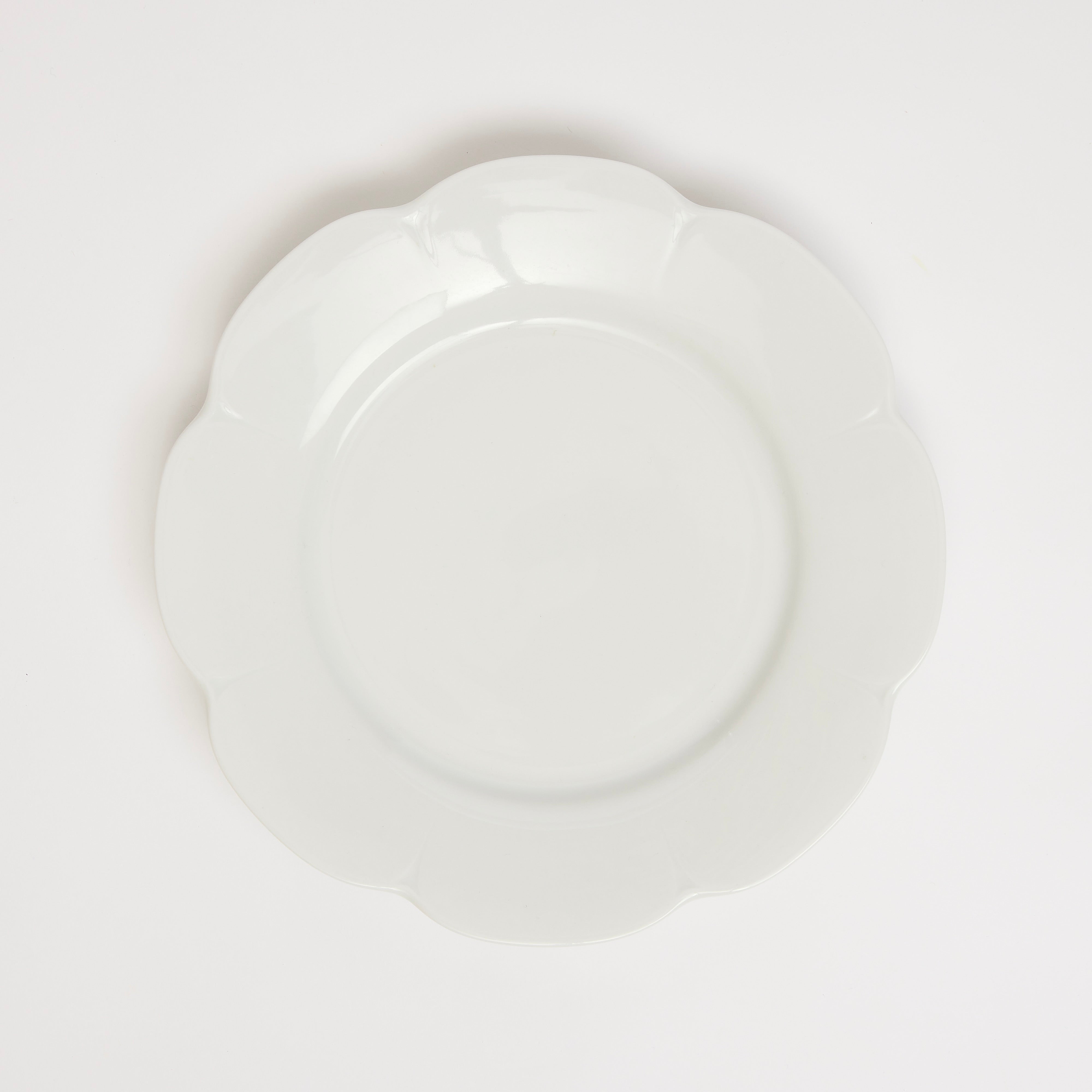 White Flower Dinner Plates (set of 4)