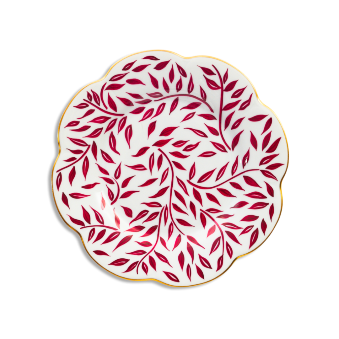 Rent: Burgundy Leaves Dinner (28cm)