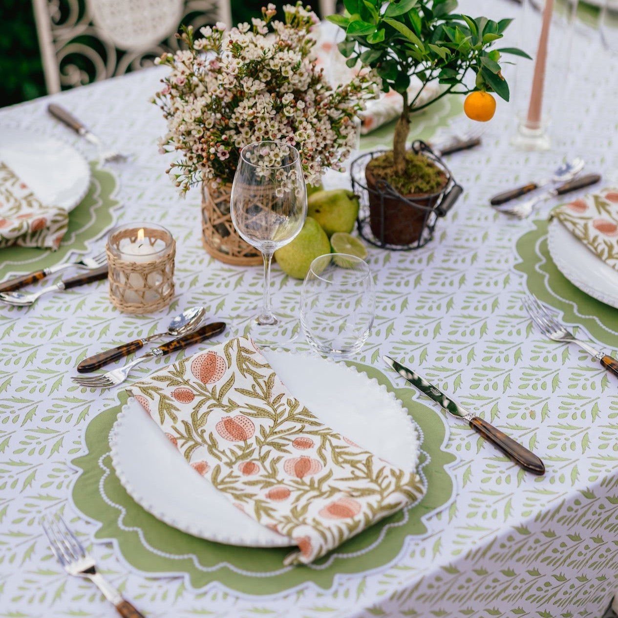 Esme Green Tablecloth