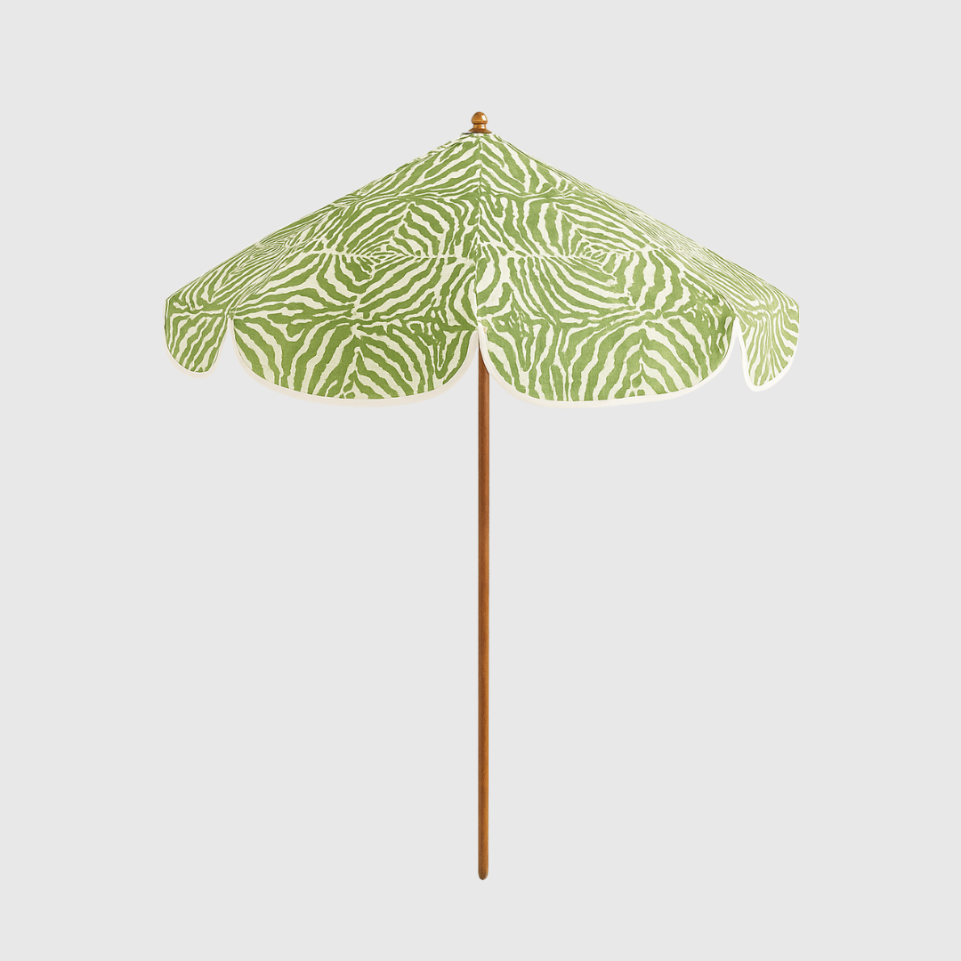 BESPOKE WEDDING GUEST PARASOLS