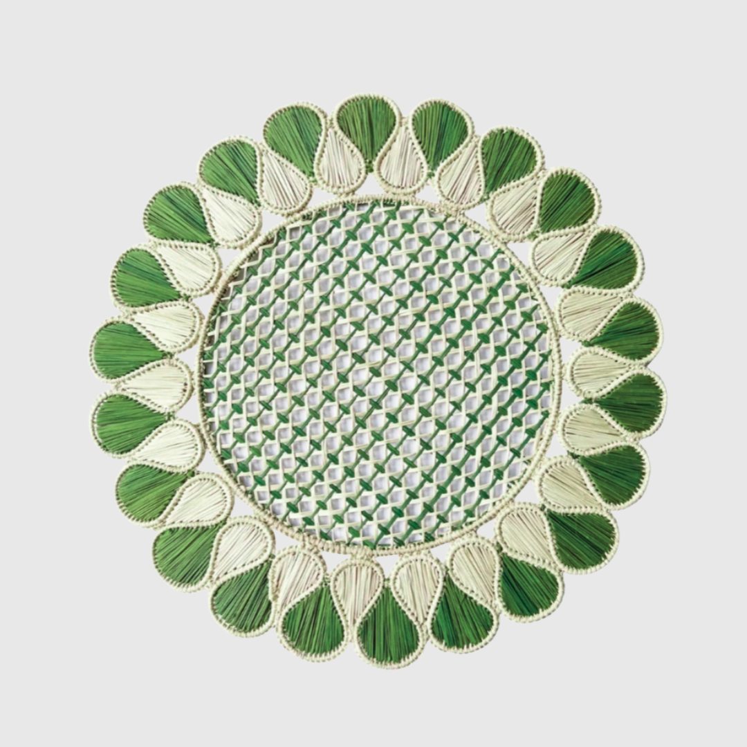 Rent: Willow Handwoven Green Placemat (37cm)