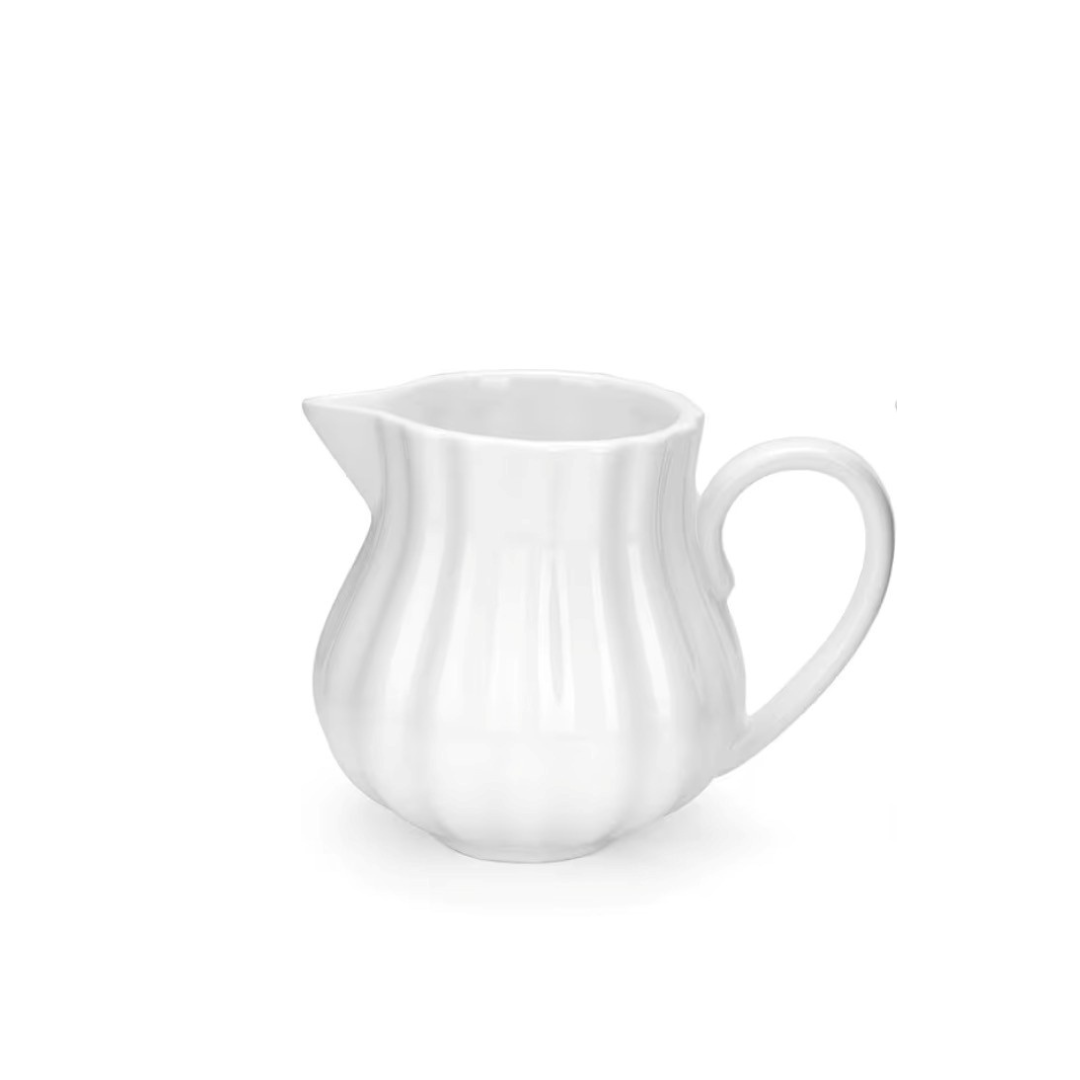 Rent: Shell Pourer (10.5cm)