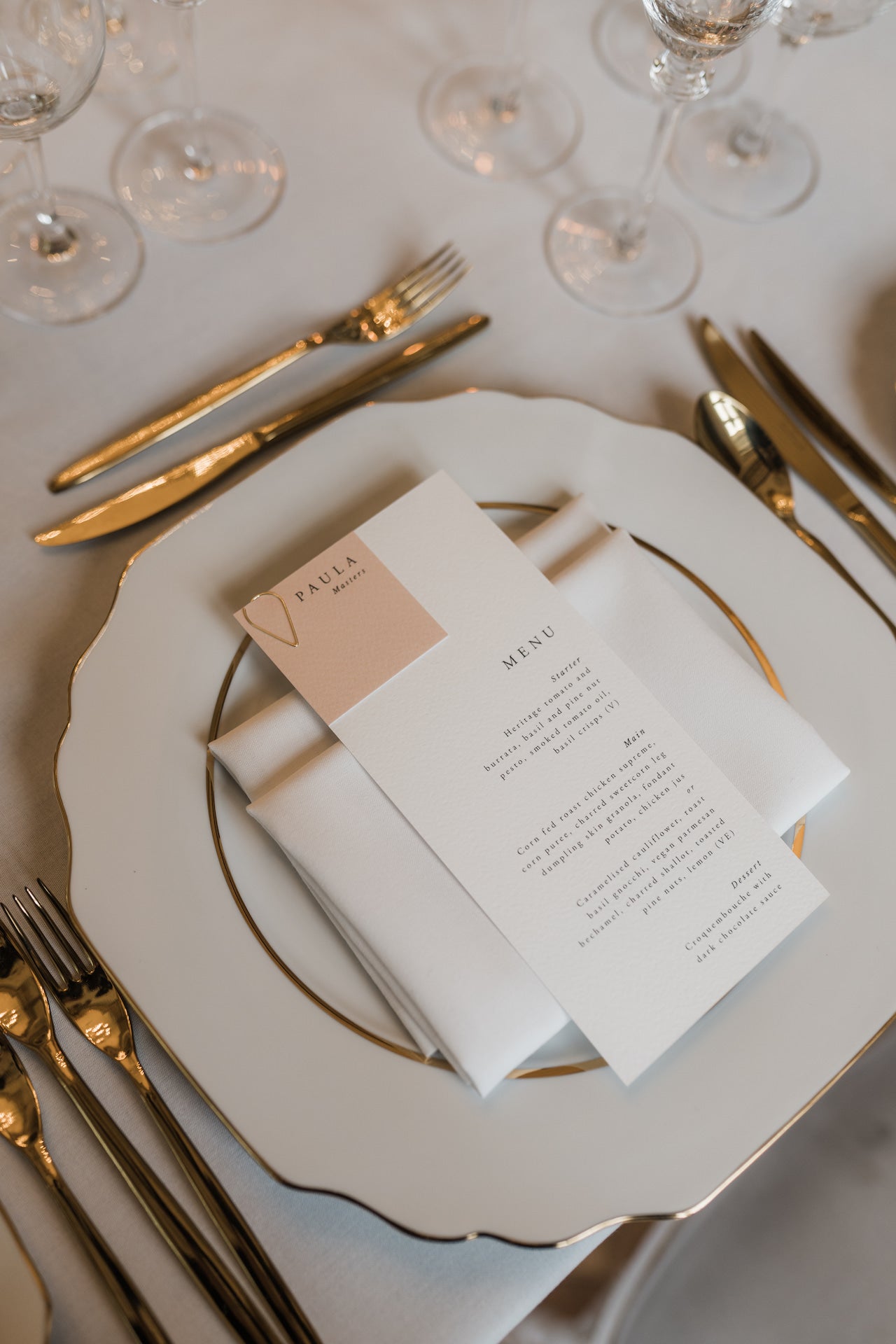 Rent: Margaux Gold by day Cutlery