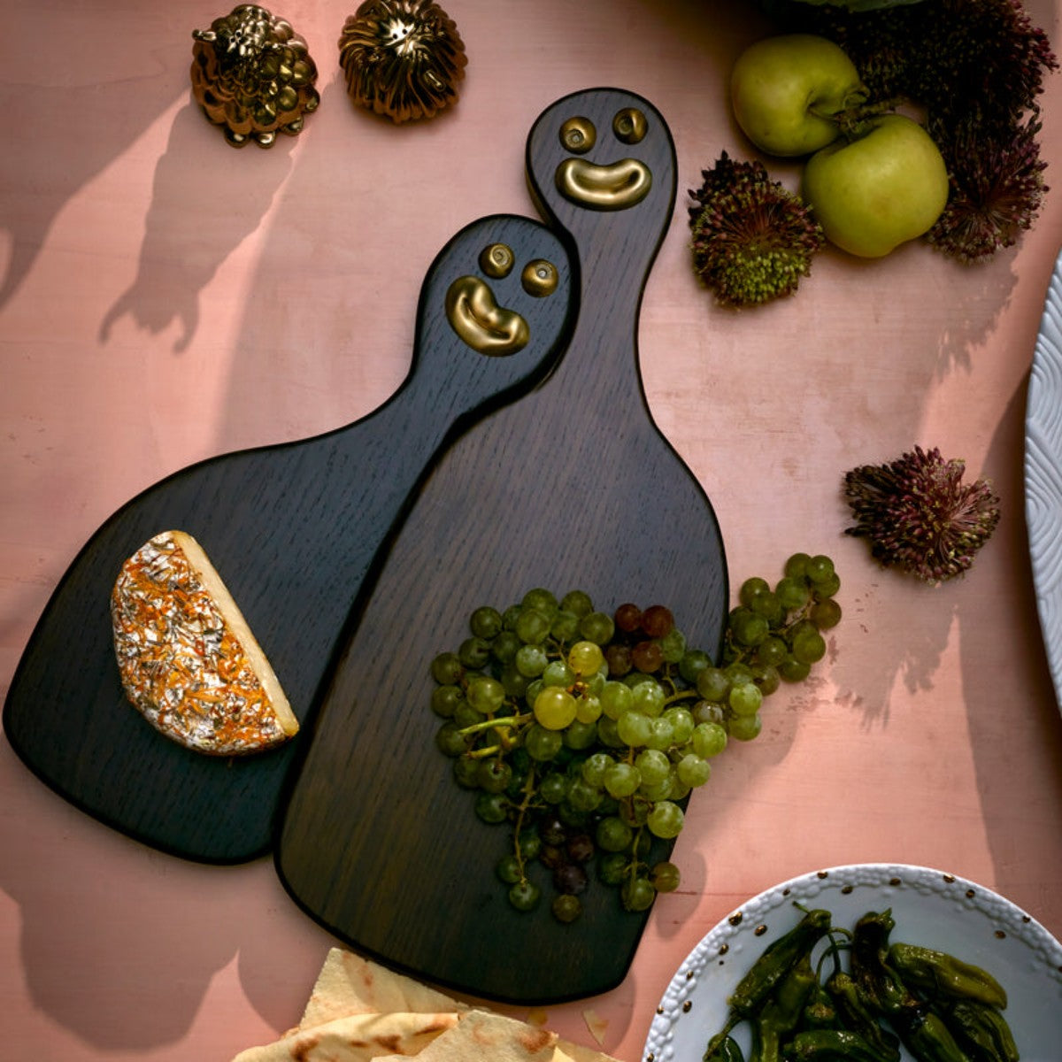 L'objet Haas Brothers - Nested Cheese Board Set of 2