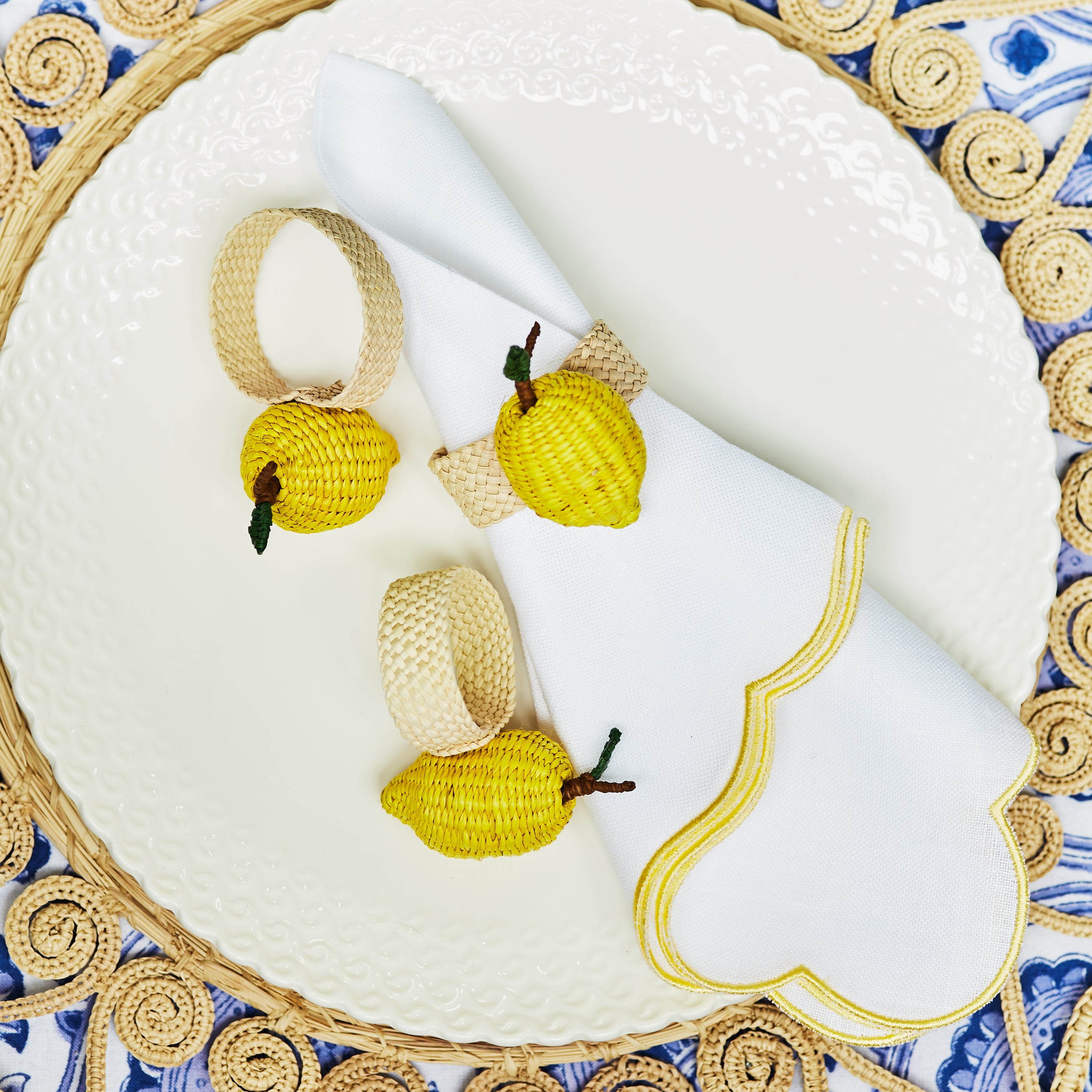 Embroidered Yellow Scallop Napkin (set of 4)
