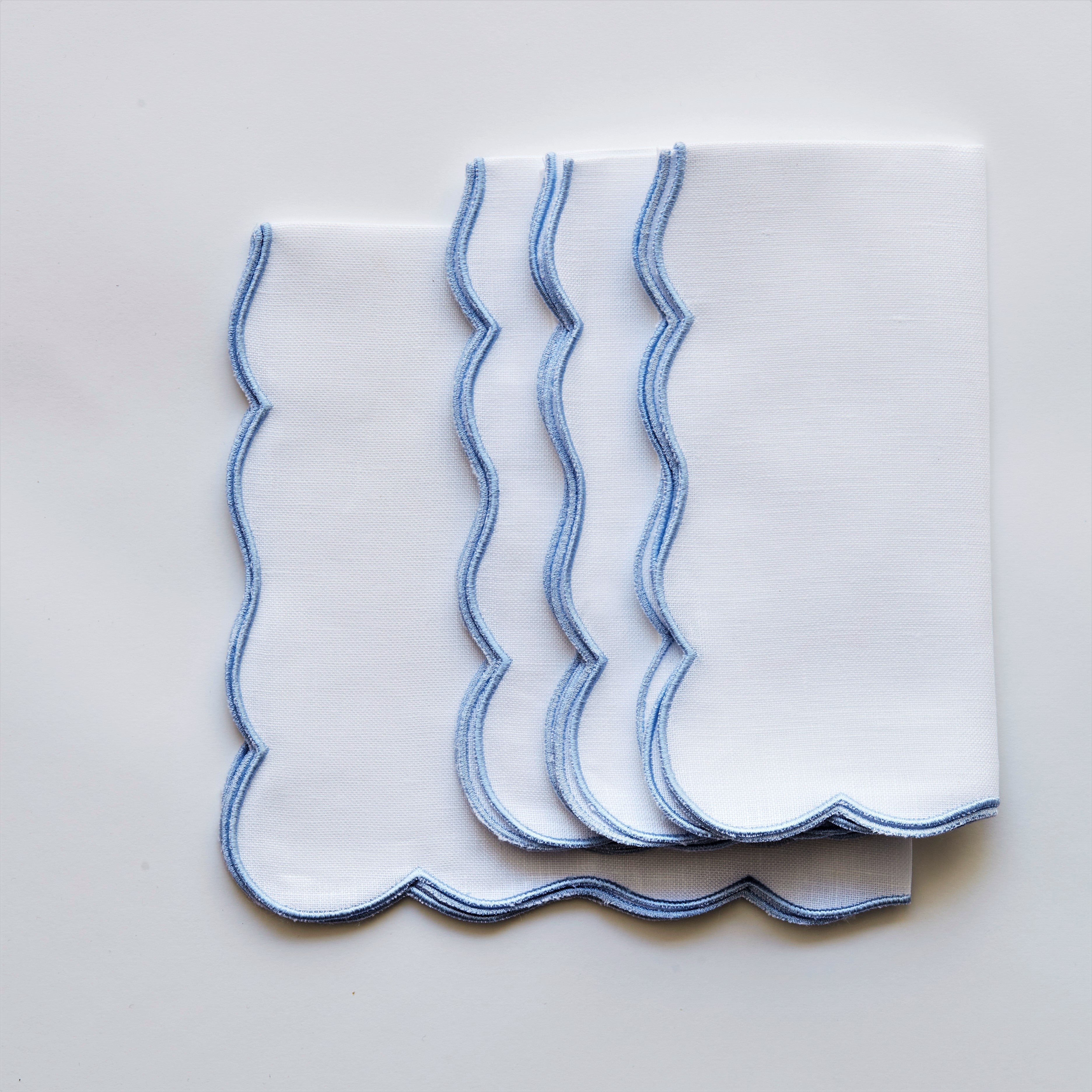 Embroidered Light Blue Scallop Napkin (set of 4)
