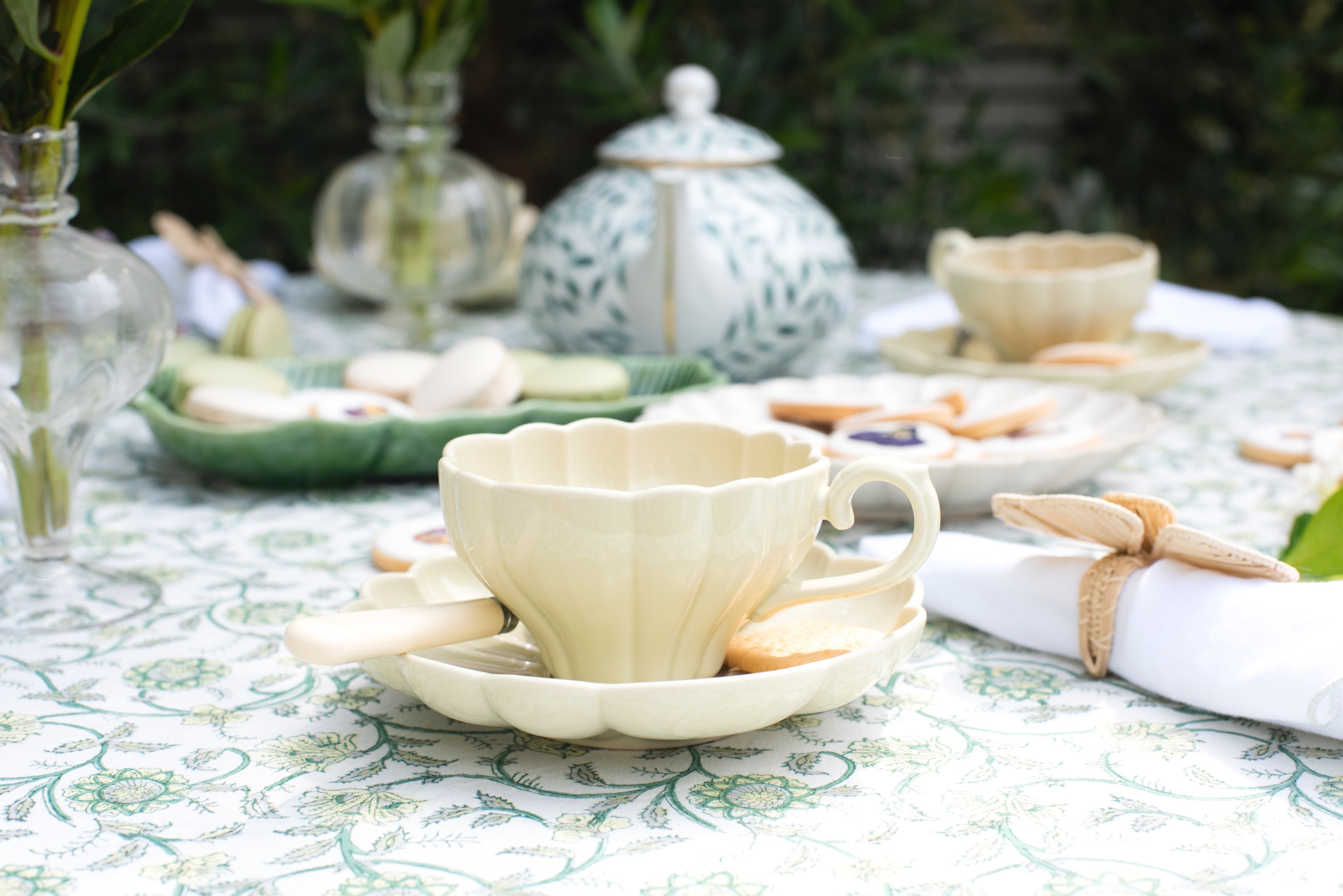 Blossom Scallop Green Teacup & Saucer - Set of 2