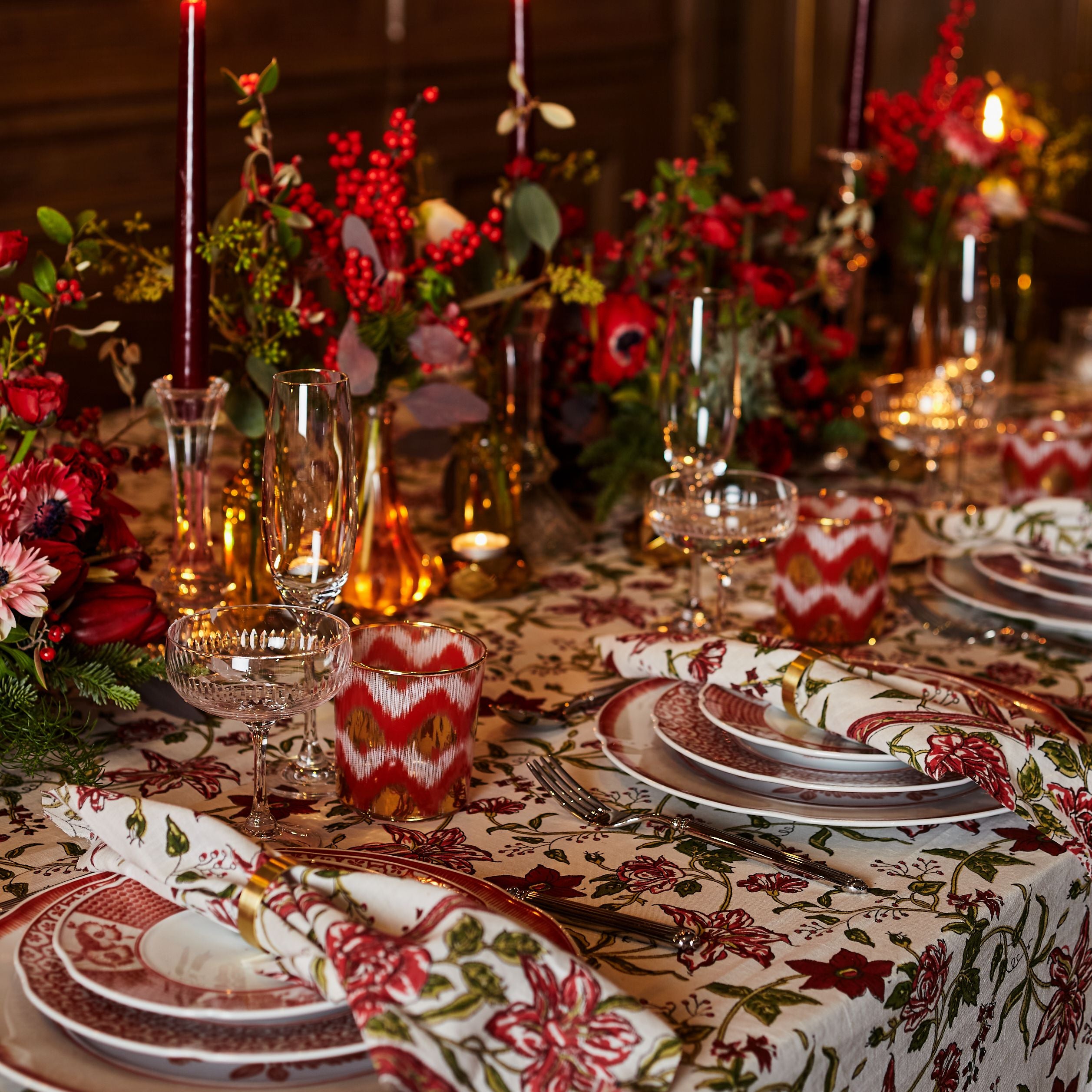 Allegra Red Tablecloth