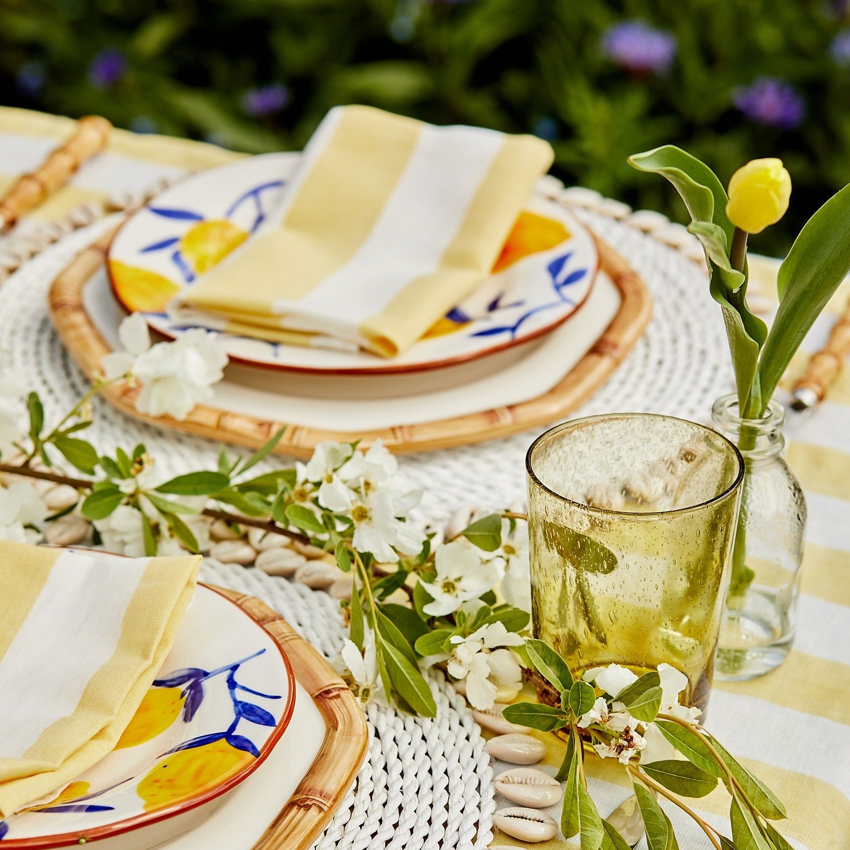 Rattan Shell White Placemat
