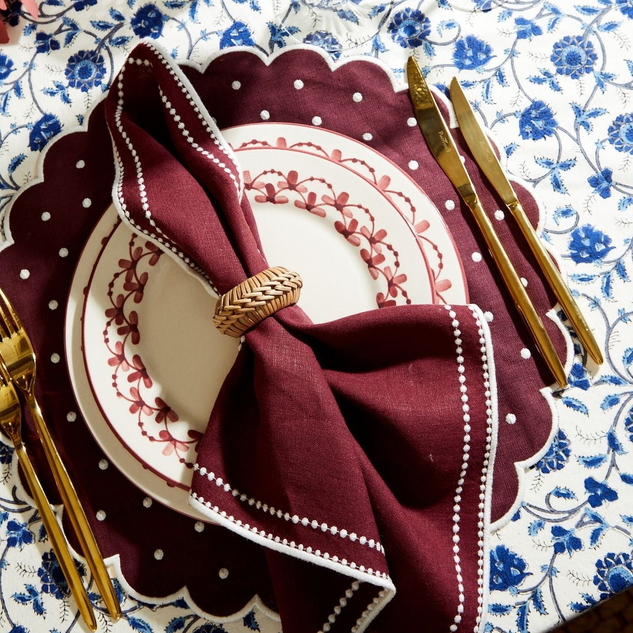 Daisy Burgundy Placemats (set of 4)