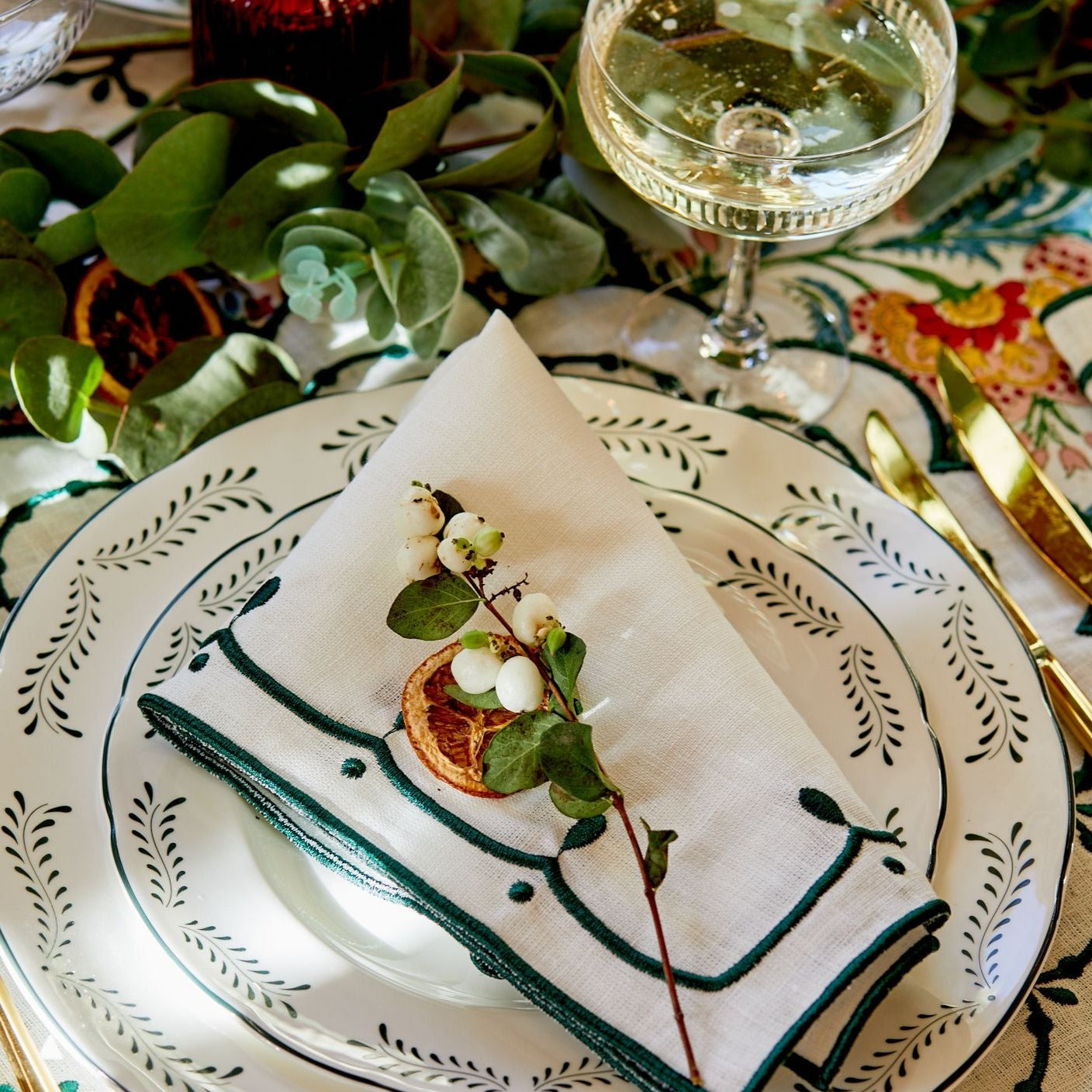 Poppy White and Green Placemats (set of 4)